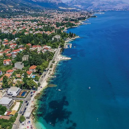 Gorgeous In Kastel Stari With Wifi